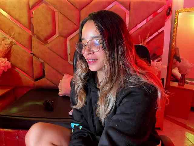 OliviaFox webcam