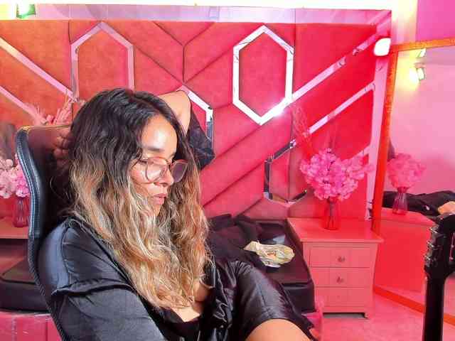 Modella: OliviaFox