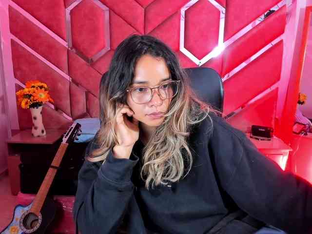 OliviaFox webcam