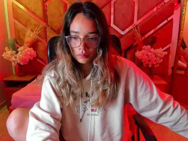 OliviaFox webcam