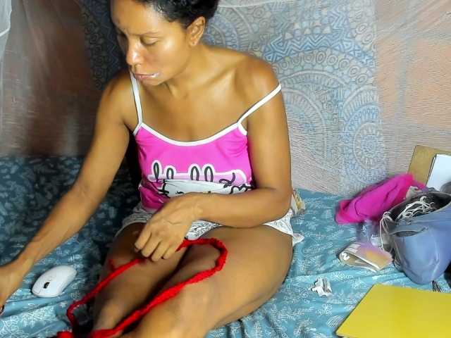 alia2424 live cam preview