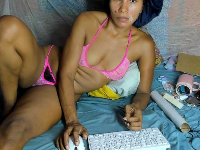 alia2424 live cam preview