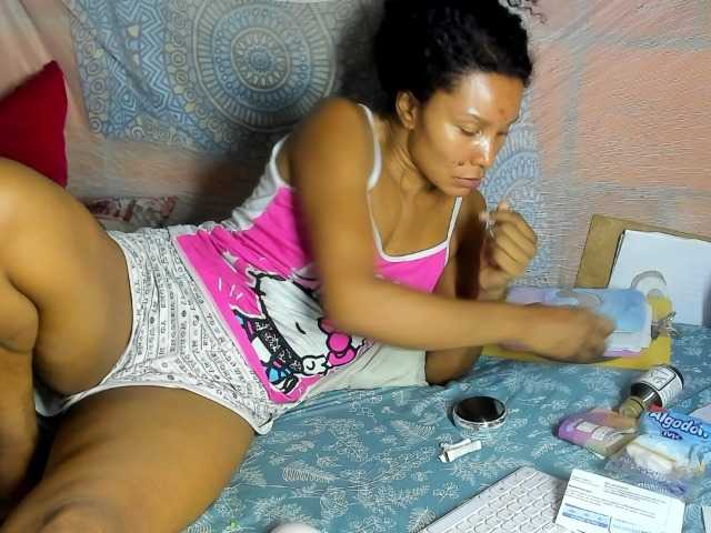 alia2424 live cam preview