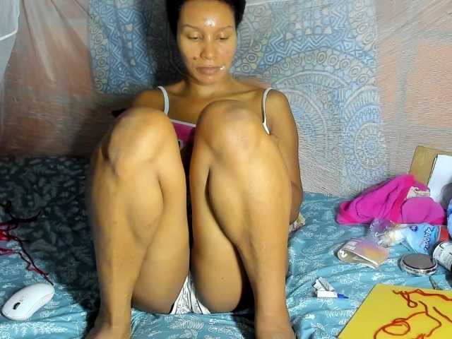 alia2424 live cam preview