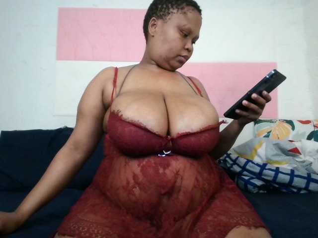 BIGTITTISXX