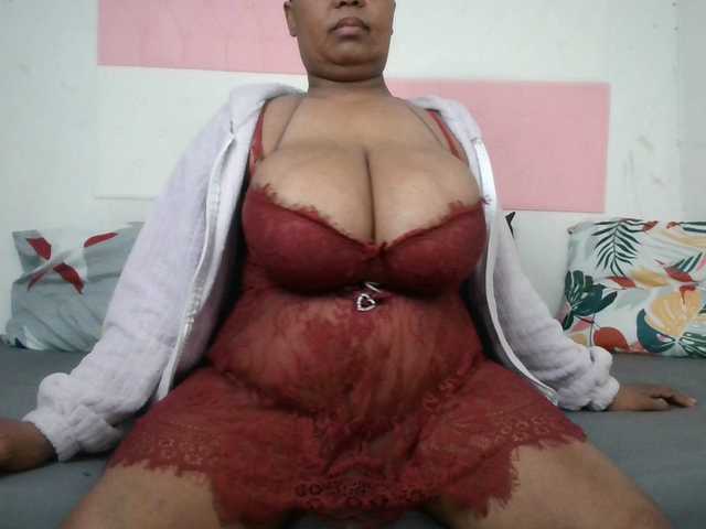 BIGTITTISXX