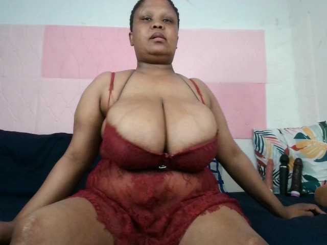BIGTITTISXX