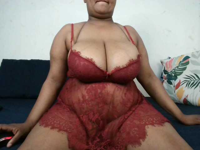 BIGTITTISXX