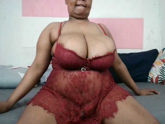 BIGTITTISXX