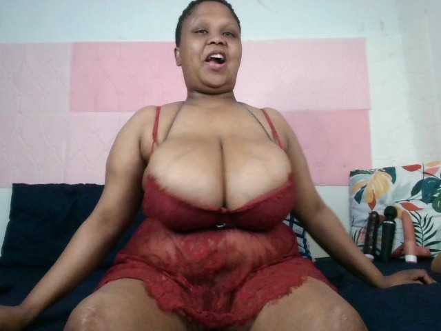 BIGTITTISXX