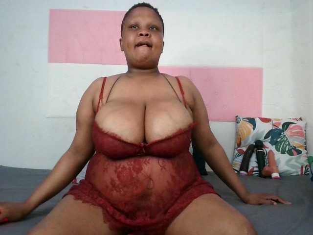 BIGTITTISXX