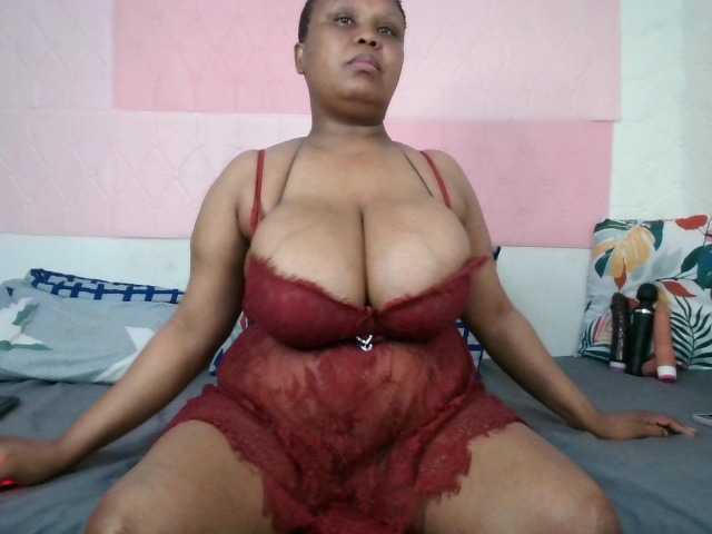 BIGTITTISXX
