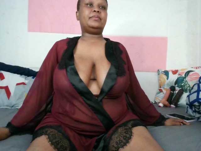 BIGTITTISXX
