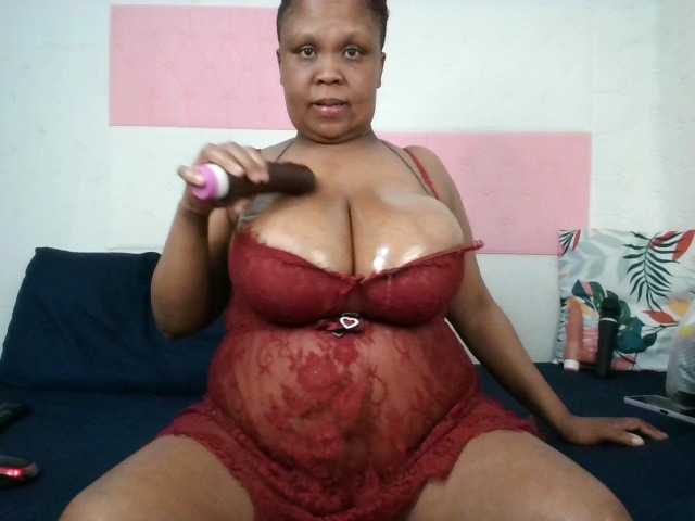 BIGTITTISXX