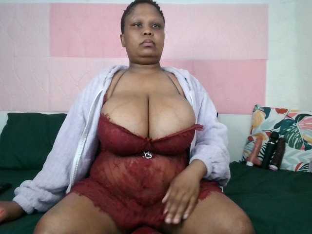 BIGTITTISXX, live now on BongaCams