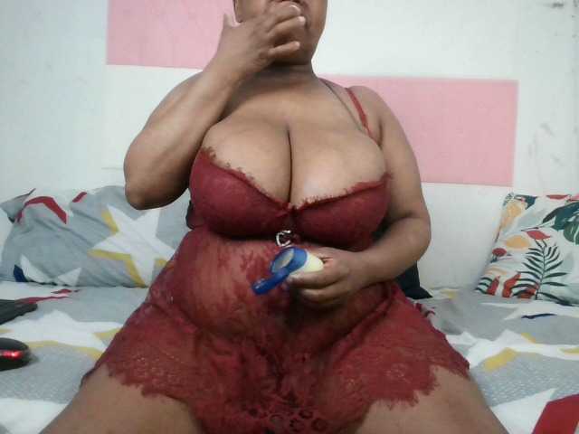 BIGTITTISXX