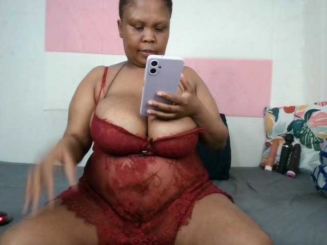 BIGTITTISXX