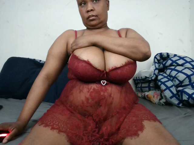 BIGTITTISXX