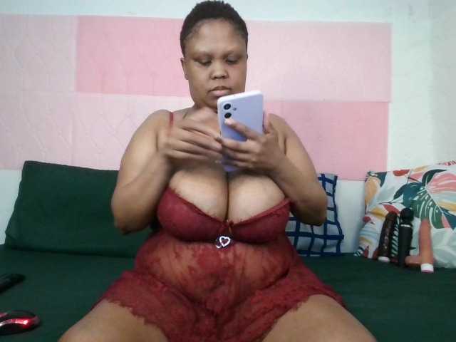 BIGTITTISXX