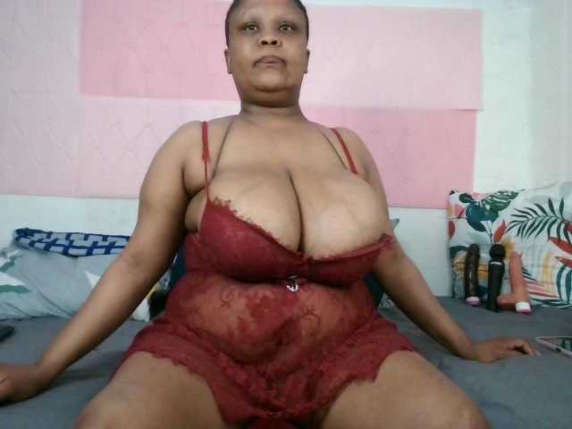 BIGTITTISXX