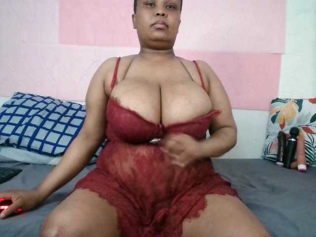 BIGTITTISXX