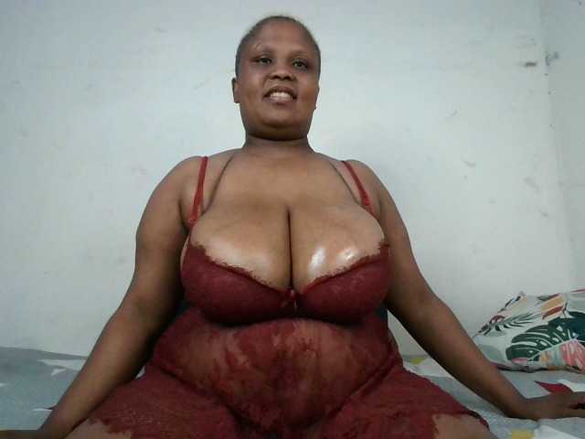 BIGTITTISXX