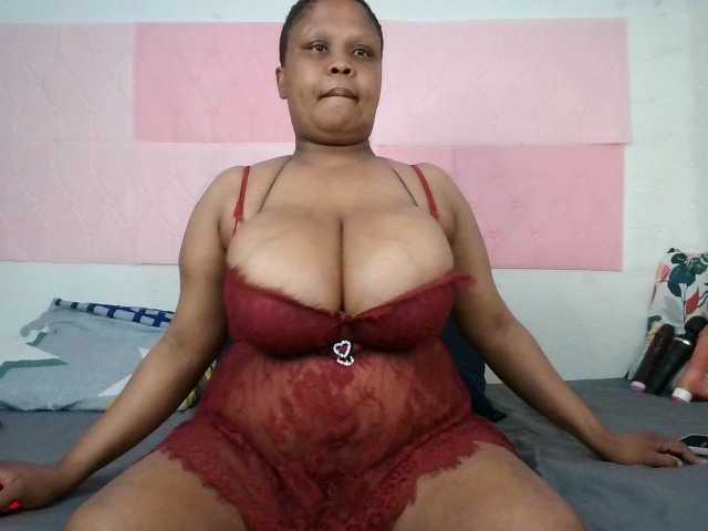 BIGTITTISXX