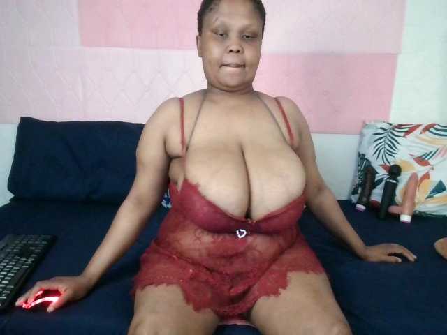 BIGTITTISXX