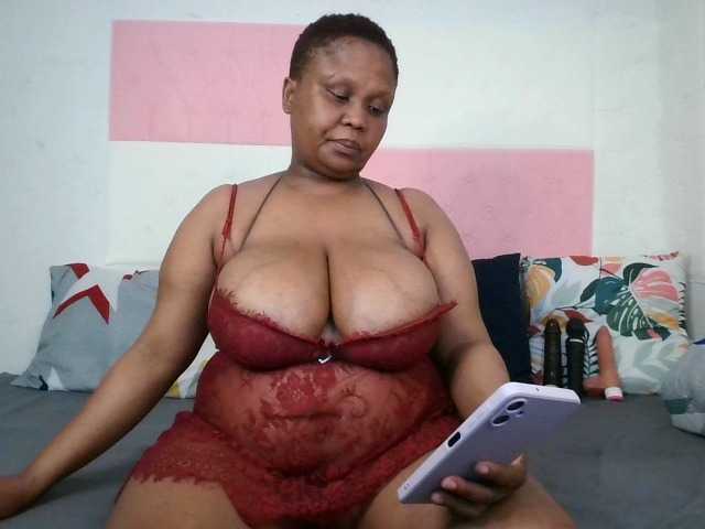 BIGTITTISXX