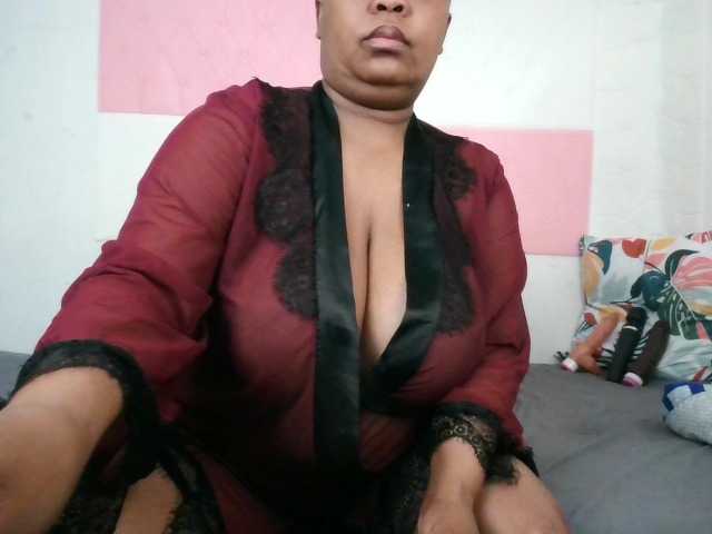 BIGTITTISXX