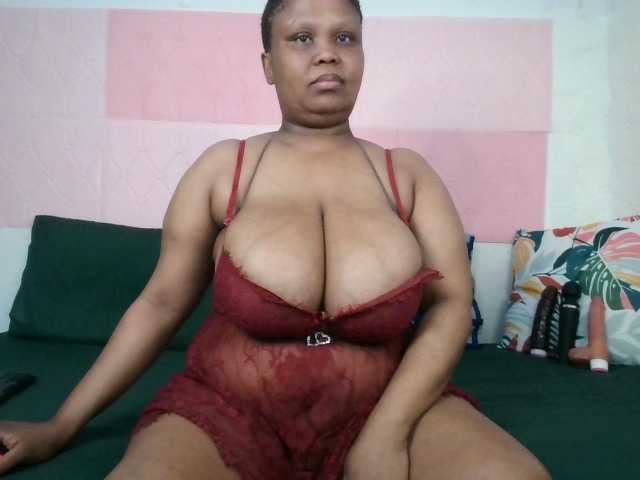 BIGTITTISXX