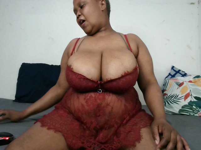 BIGTITTISXX