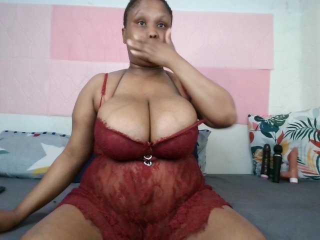 BIGTITTISXX