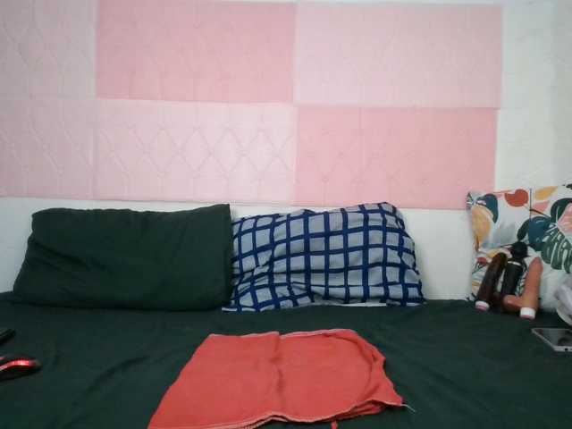 BIGTITTISXX live cam on BongaCams