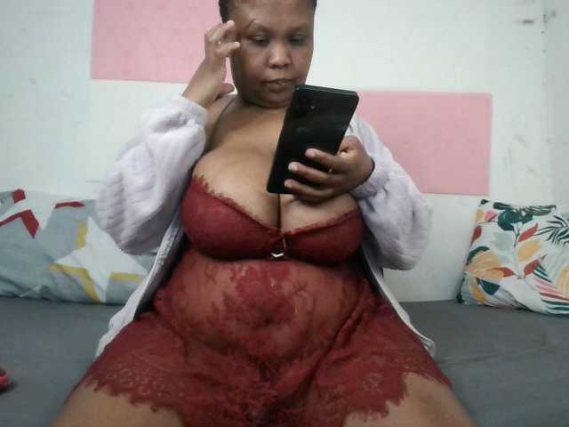 BIGTITTISXX live webcam show