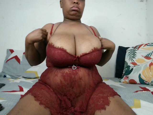 BIGTITTISXX