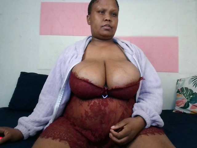 BIGTITTISXX
