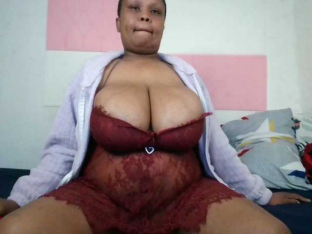 BIGTITTISXX