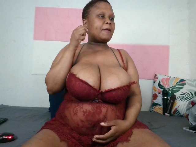 BIGTITTISXX