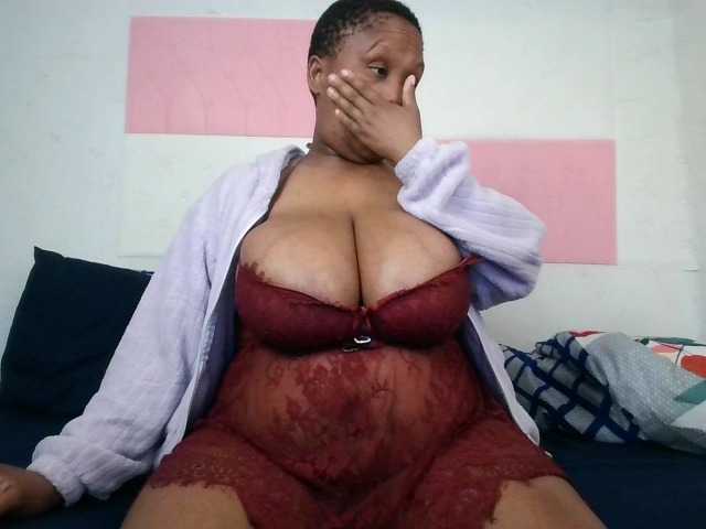 BIGTITTISXX