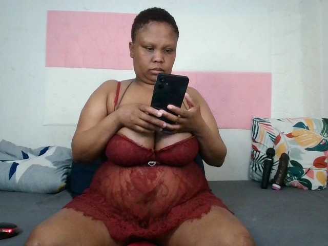 BIGTITTISXX