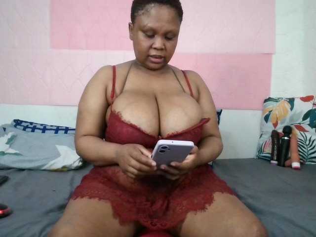 BIGTITTISXX