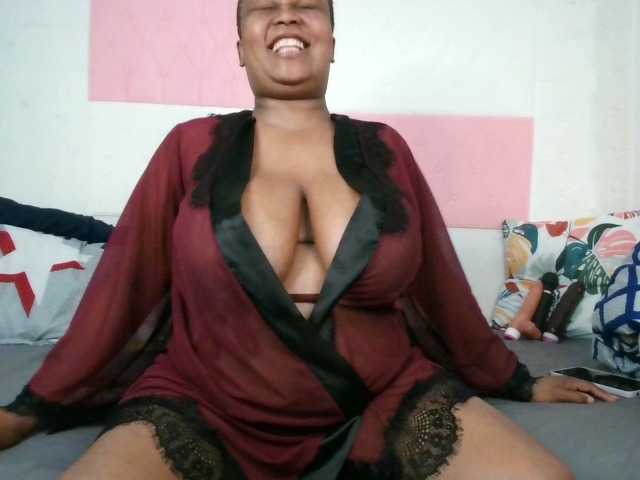 BIGTITTISXX