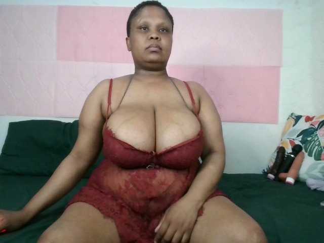 BIGTITTISXX