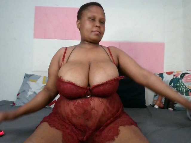 BIGTITTISXX