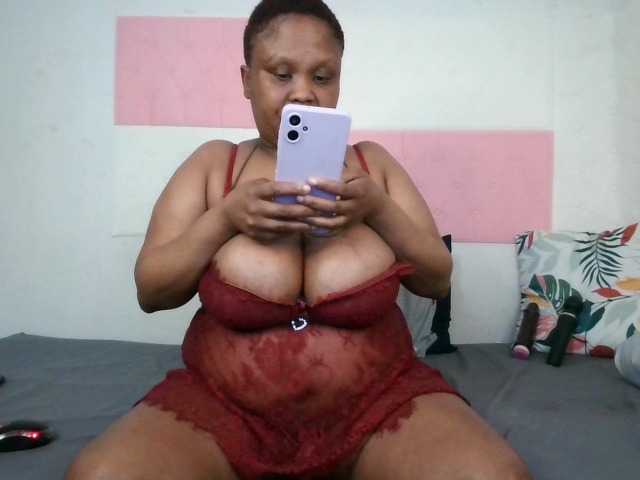 BIGTITTISXX