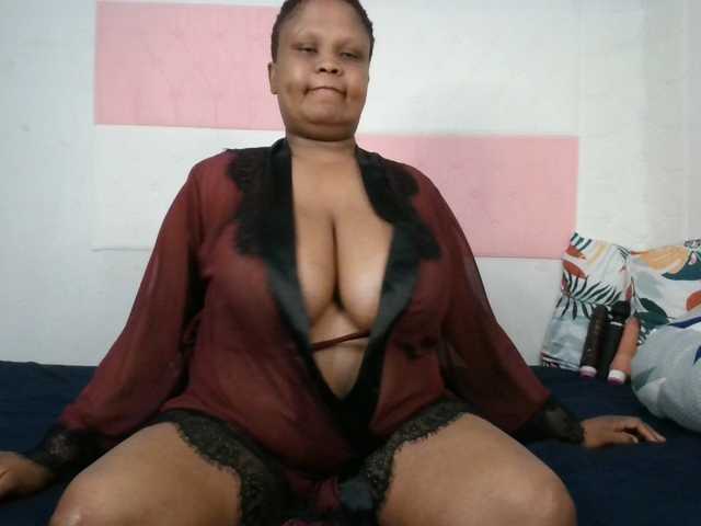 BIGTITTISXX