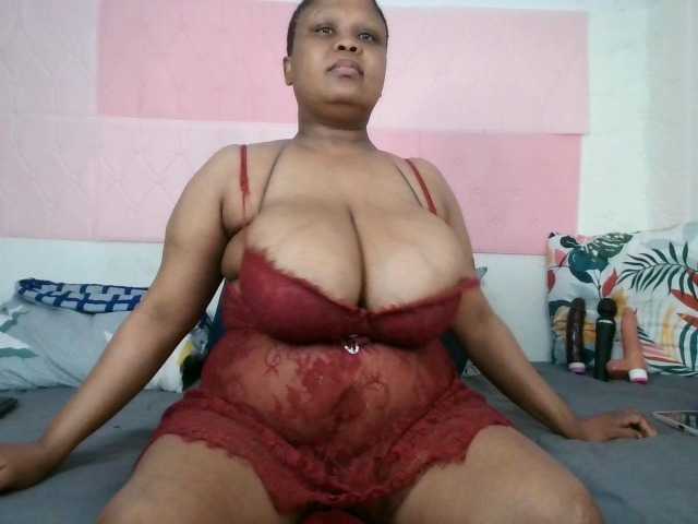 BIGTITTISXX