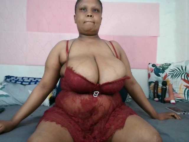 BIGTITTISXX