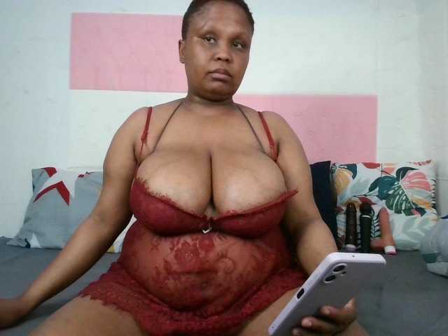 BIGTITTISXX